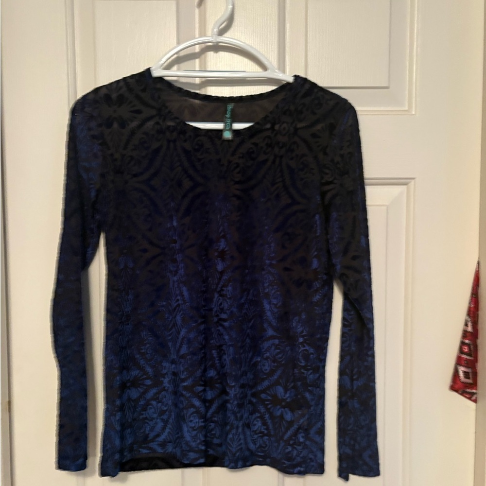 Elegant Blue Long Sleeve Top
